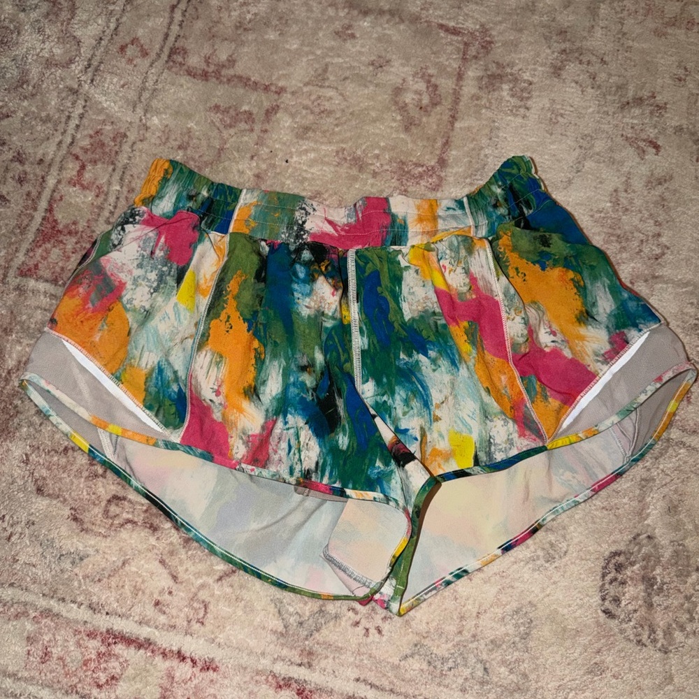 Multicolor Abstract Print Women’s Elastic Waist Shorts